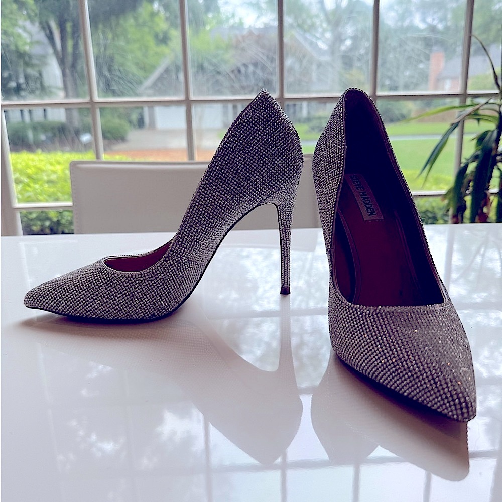 Steve Madden Silver Stiletto Heels Elegant Pumps